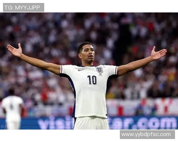 英格兰足球新星崛起 潜力球员引发足坛关注与期待