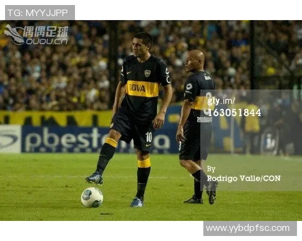 足球传奇十三号球星是谁 探寻背后不为人知的辉煌故事与传奇时刻